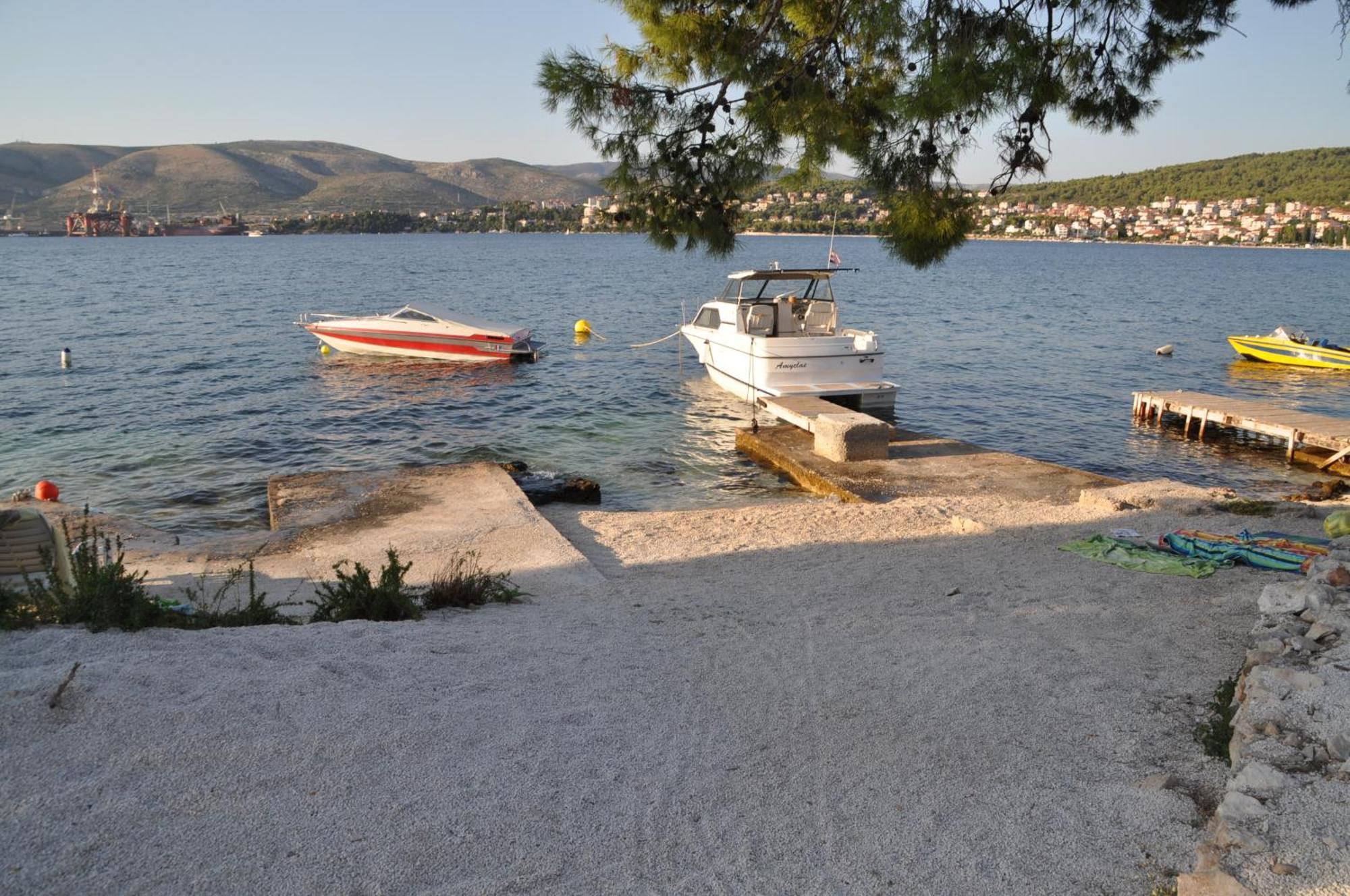 Villa Luna Trogir Bagian luar foto