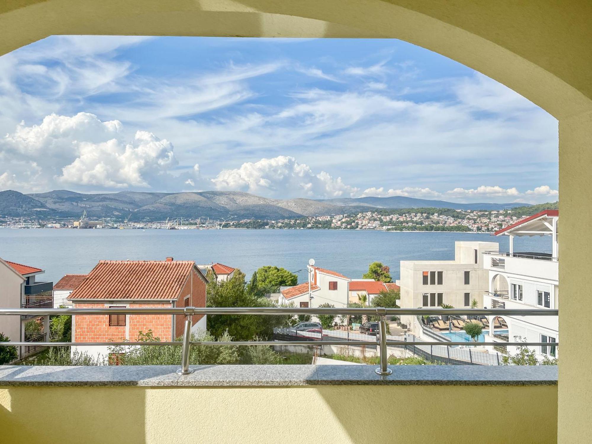 Villa Luna Trogir Bagian luar foto