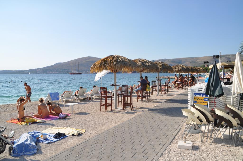 Villa Luna Trogir Bagian luar foto